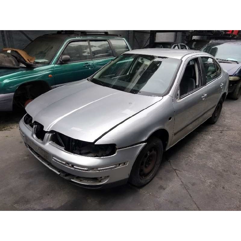 seat toledo (1m2) del año 2001