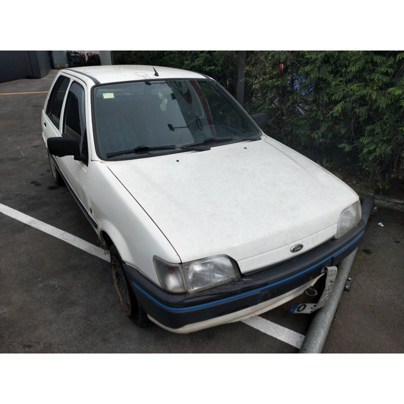 ford fiesta berl./courier del año 1993