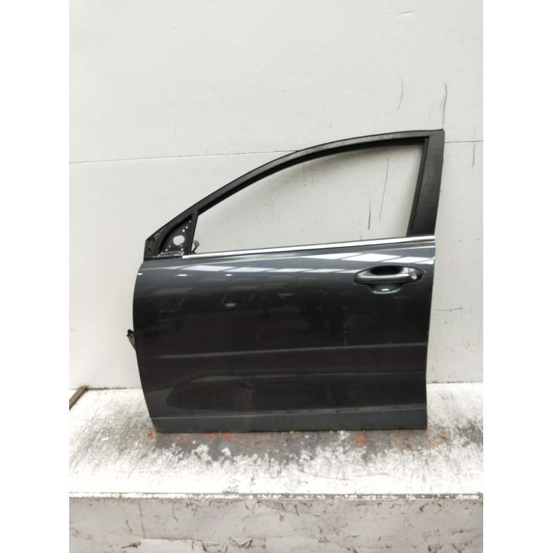 Recambio de puerta delantera izquierda para kia stonic (yb) 1.0 t-gdi referencia OEM IAM  5P 2017