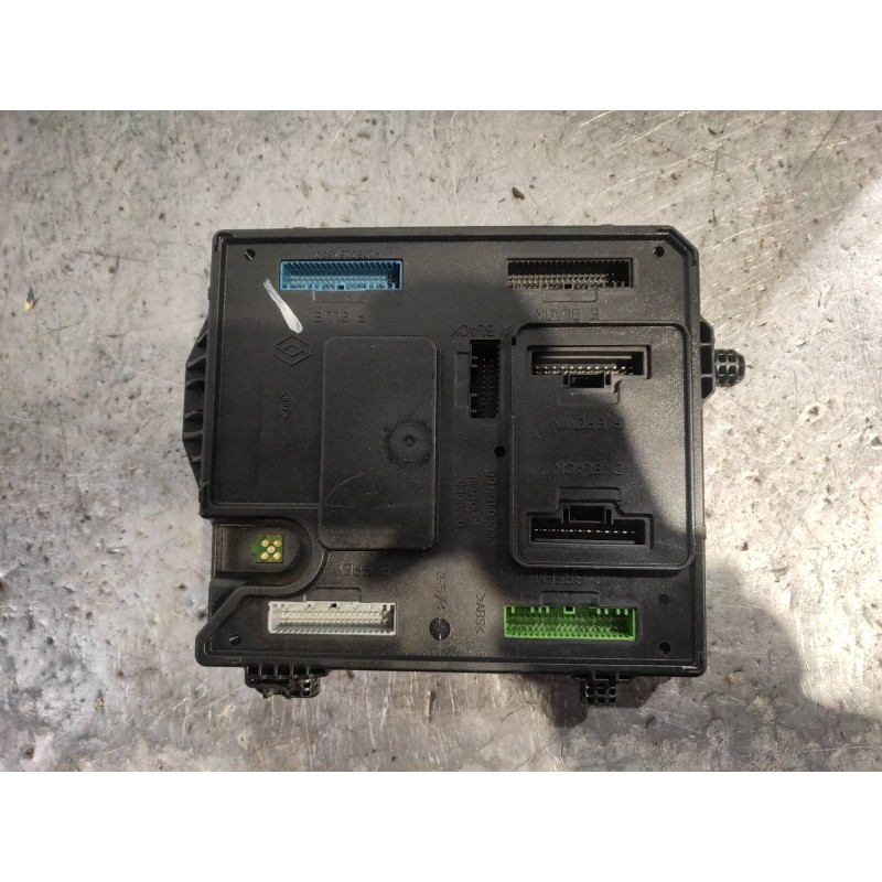 Recambio de modulo electronico para renault zoe bose referencia OEM IAM 284B15472R S180180060 BCM953810