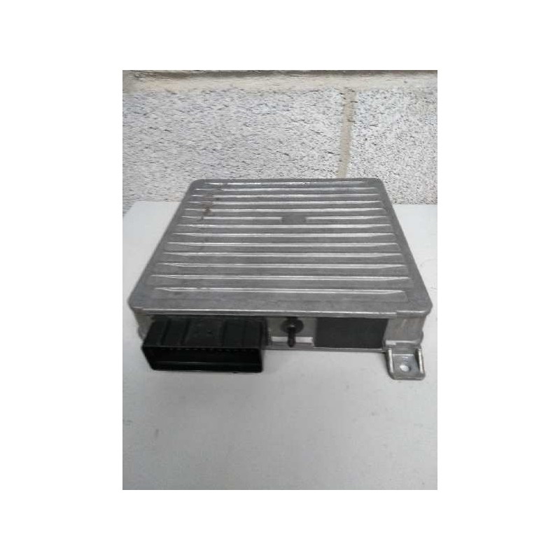 Recambio de centralita motor uce para mg rover serie 100 (xp) referencia OEM IAM MKC103020 VC 