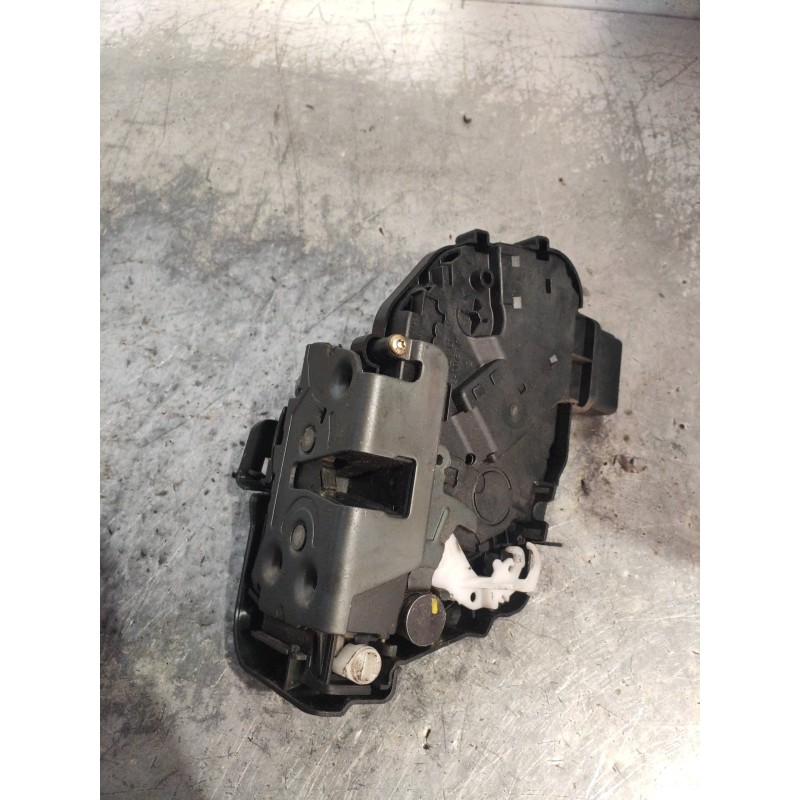 Recambio de motor cierre centralizado trasero derecho para volvo v50 familiar 1.6 d kinetic referencia OEM IAM 30753674  