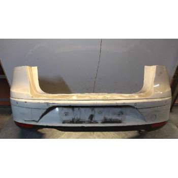 PARAGOLPES TRASERO 