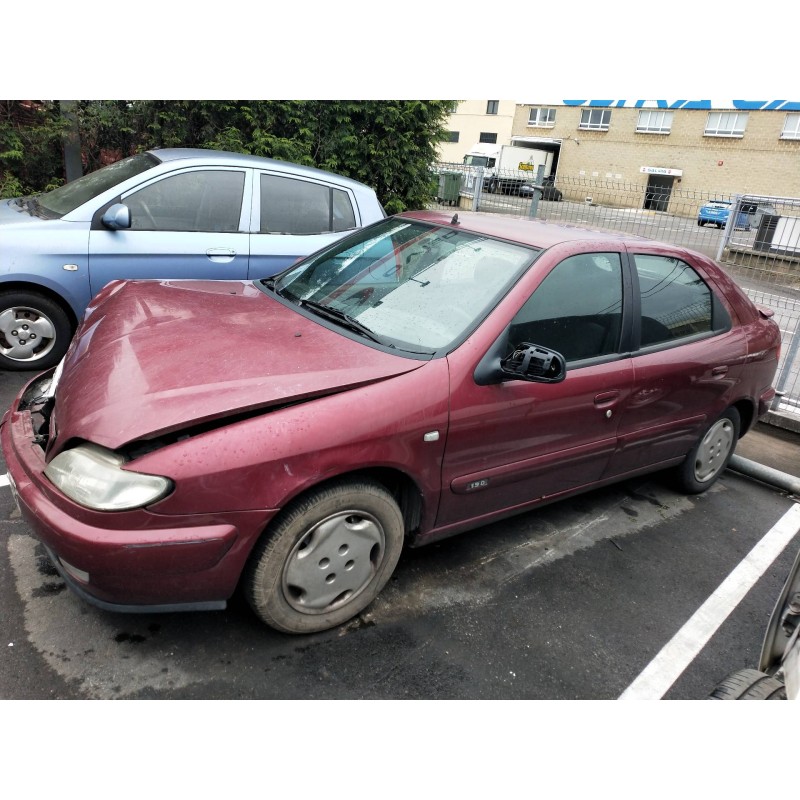 citroen xsara berlina del año 1999