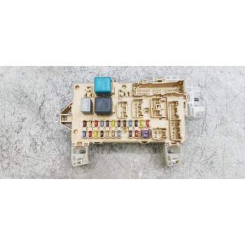 CAJA RELES / FUSIBLES 892210F010 22CRDI 2004