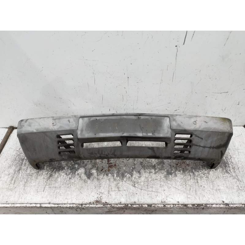 Recambio de paragolpes delantero para seat fura gl referencia OEM IAM   1983