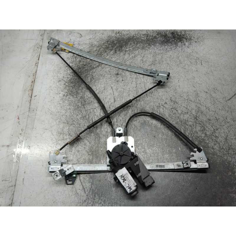 Recambio de elevalunas delantero derecho para citroen xsara coupe 2.0 hdi vts (66kw) referencia OEM IAM 400595T 01 3P SECUENC