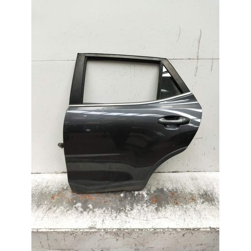 Recambio de puerta trasera izquierda para kia stonic (yb) 1.0 t-gdi referencia OEM IAM  5P 2017