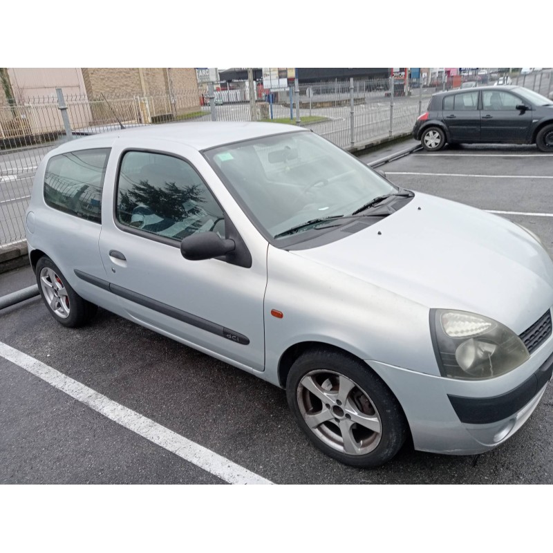 renault clio ii fase ii (b/cb0) del año 2002