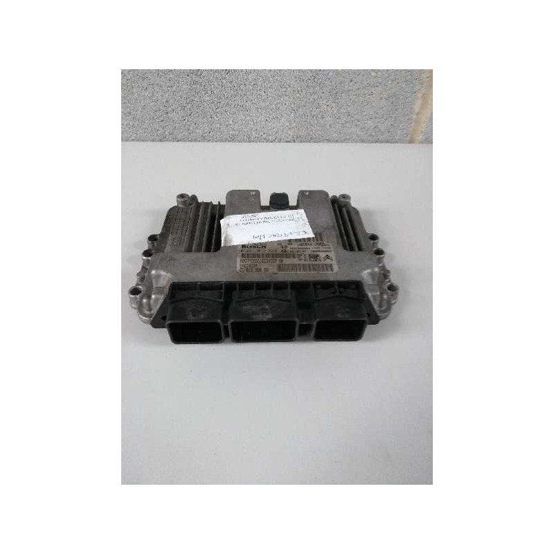 Recambio de centralita motor uce para peugeot 206 berlina x-line referencia OEM IAM 0281012525 9661728580 EDC16C34