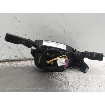 MANDO LUCES 13132473 746981CKQ9 C/2003