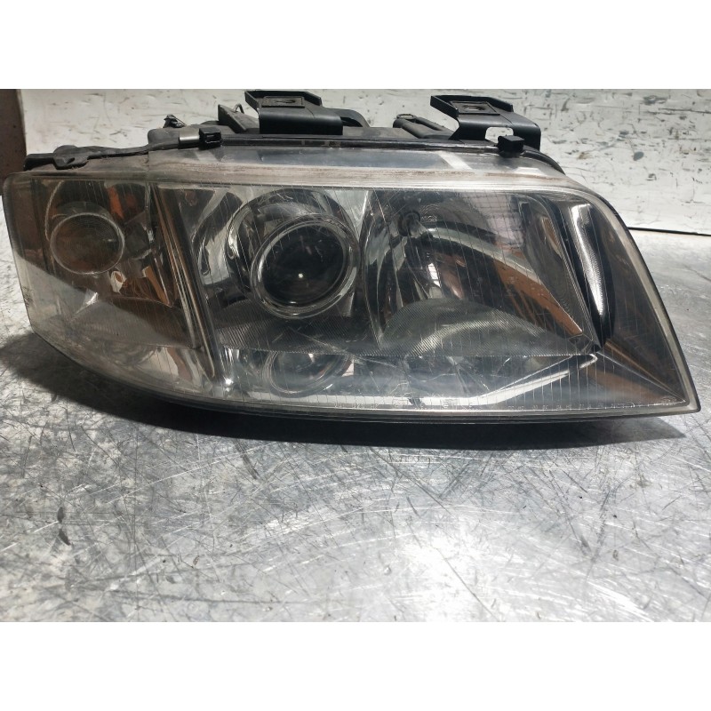 Recambio de faro derecho para audi a6 berlina (4b2) 2.5 tdi referencia OEM IAM   