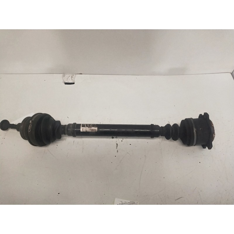 Recambio de transmision delantera izquierda para audi a6 berlina (4b2) 1.9 tdi referencia OEM IAM 4B04007271C L1C 