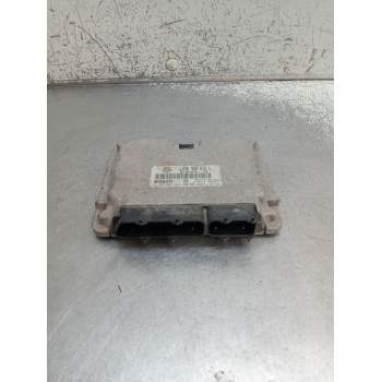 CENTRALITA MOTOR UCE 0281001748 038906013 28SA3619