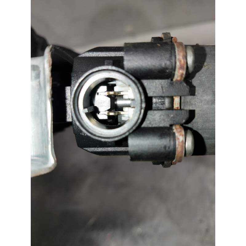 Recambio de elevalunas delantero derecho para renault kangoo (f/kc0) referencia OEM IAM 400664T2  2003