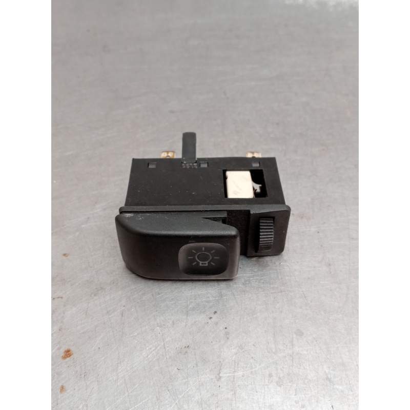 Recambio de mando luces para seat toledo i (1l2) 1.9 tdi referencia OEM IAM 1L0941531  1996