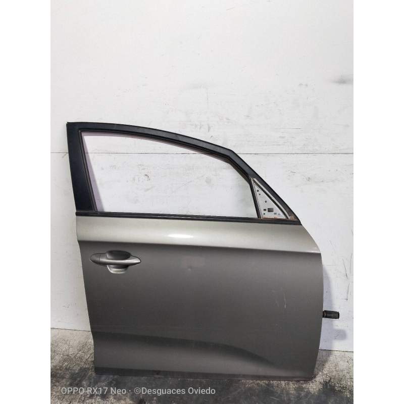 Recambio de puerta delantera derecha para kia carens ( ) business referencia OEM IAM  5P 2013