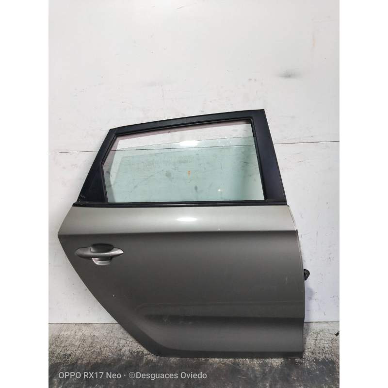 Recambio de puerta trasera derecha para kia carens ( ) business referencia OEM IAM  5P 2013