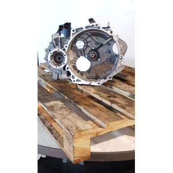 CAJA CAMBIOS VCN 6V 050724 64 FM6C9008 0145