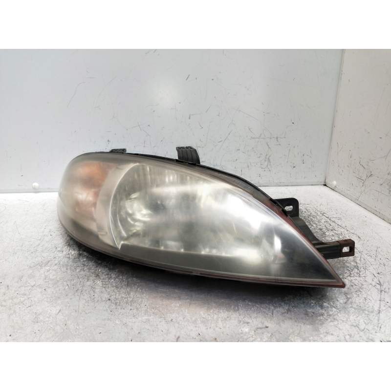 Recambio de faro derecho para chevrolet lacetti se referencia OEM IAM   