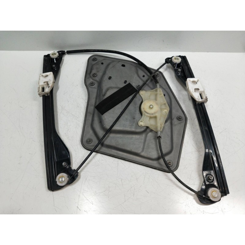 Recambio de elevalunas delantero derecho para skoda suberb (3t4) elegance referencia OEM IAM 8K0959802A  5P