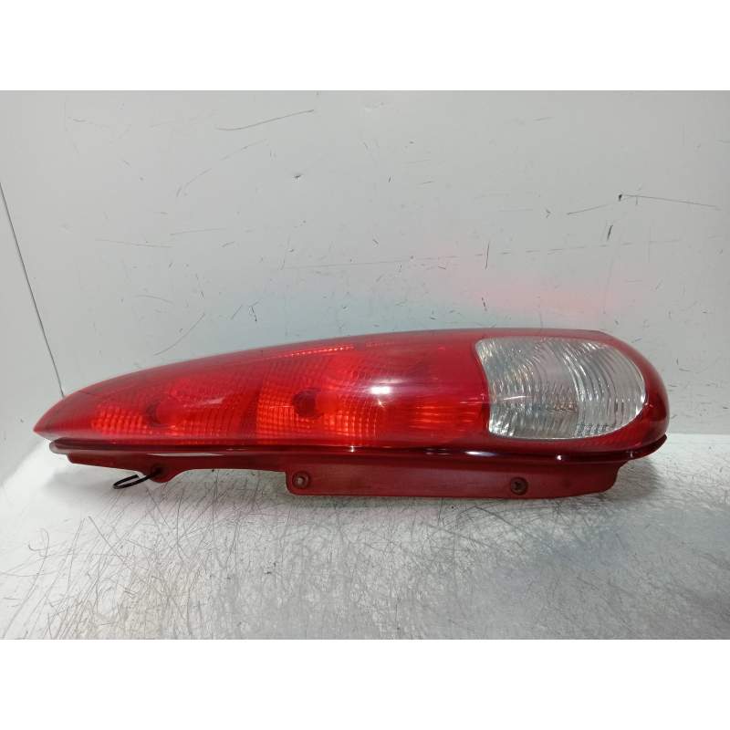 Recambio de piloto trasero derecho para daewoo tacuma 2.0 cat referencia OEM IAM   