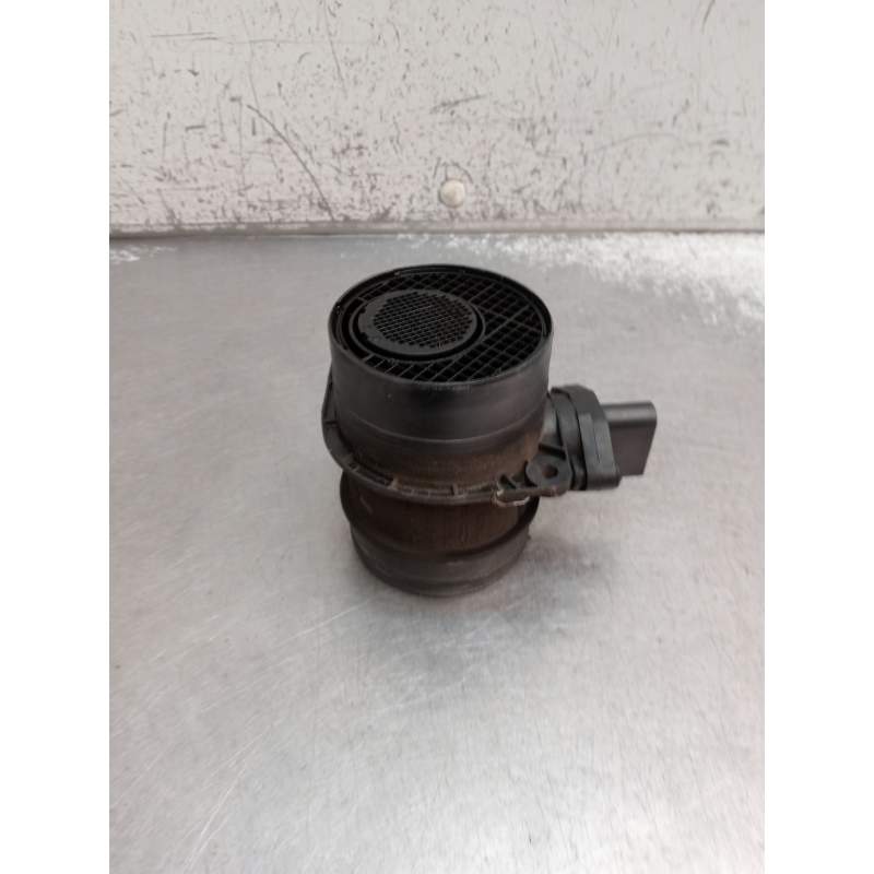 Recambio de caudalimetro para audi a4 b7 (8ec) 2.0 tdi 16v referencia OEM IAM 0281002461 074906461B 2005