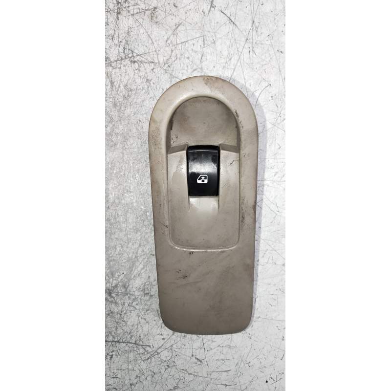 Recambio de mando elevalunas delantero derecho para renault scenic ii authentique referencia OEM IAM   2006