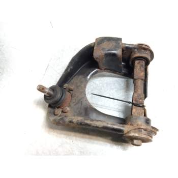 BRAZO SUSPENSION SUPERIOR DELANTERO DERECHO 