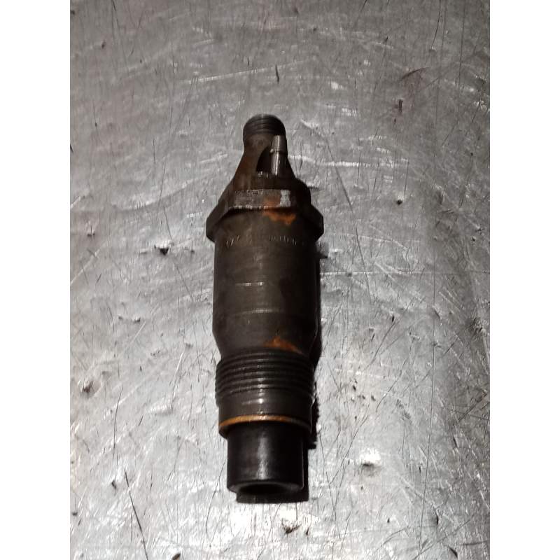 Recambio de inyector para jeep grand cherokee ii (wj, wg) 3.1 td 4x4 referencia OEM IAM KCA17S89 963230 BOSCH