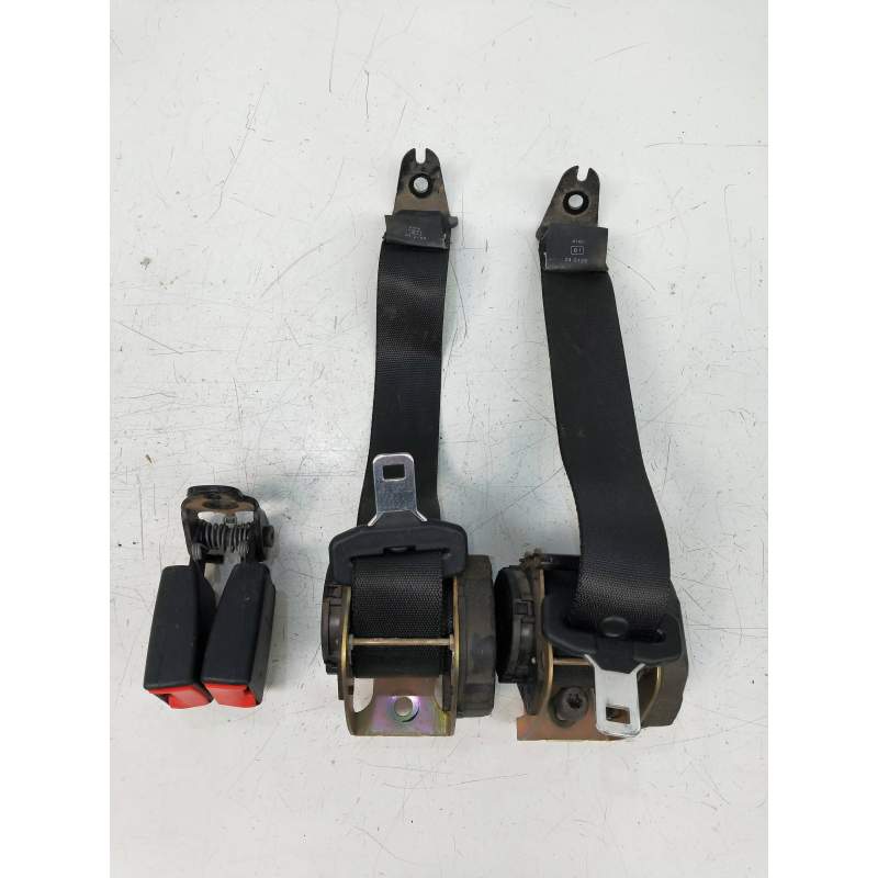 Recambio de juego cinturones trasero para ford focus turnier (cak) 1.8 tdci referencia OEM IAM  RANCHERA 2002
