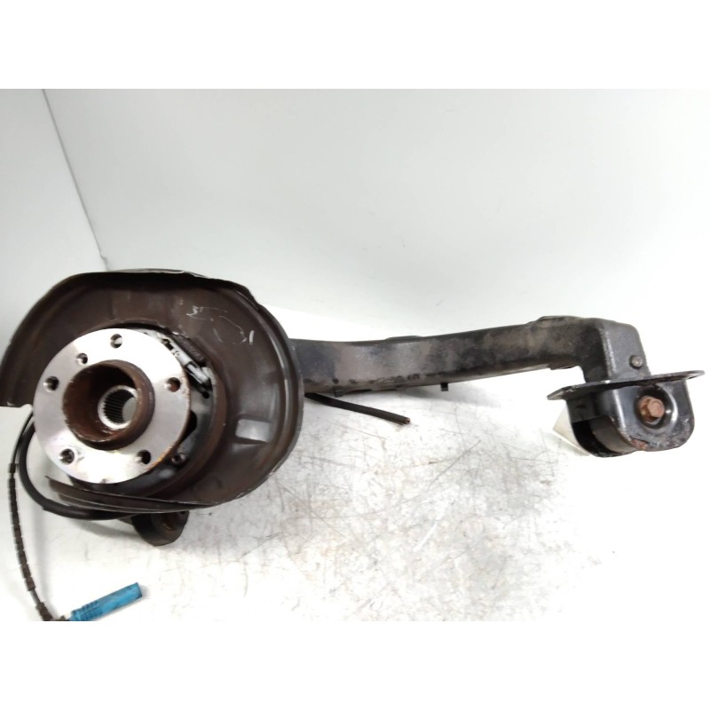 Recambio de mangueta trasera izquierda para bmw x3 (e83) xdrive 20d referencia OEM IAM 33303420501  