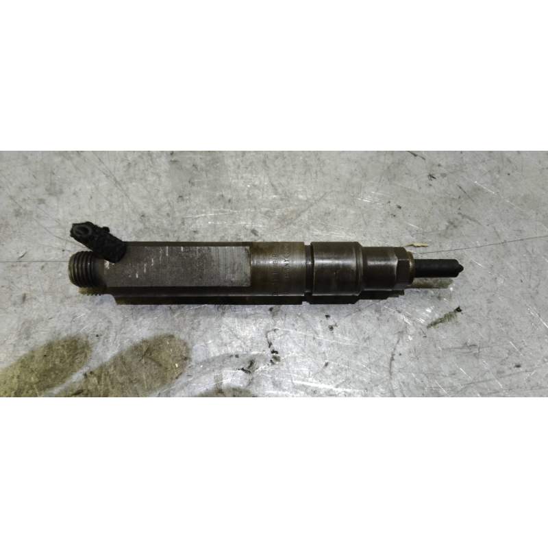 Recambio de inyector para seat toledo (1m2) select referencia OEM IAM 028130201T 0432193747 BOSCH