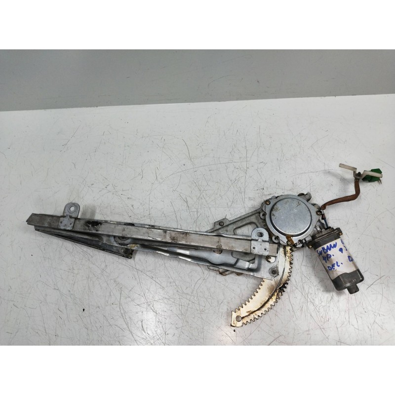 Recambio de elevalunas delantero derecho para subaru legacy berl./familiar b10 (bc/bjf) referencia OEM IAM   4P