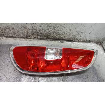 PILOTO TRASERO DERECHO 5J7945112 5J7945096 
