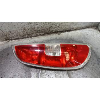 PILOTO TRASERO IZQUIERDO 5J7945111 5J7945095 
