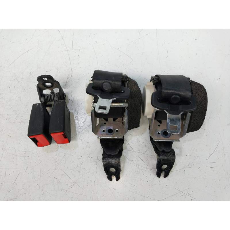 Recambio de juego cinturones trasero para ford focus lim. (cb4) trend referencia OEM IAM  5P 2008