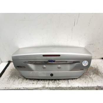 TAPA MALETERO 4P 1998