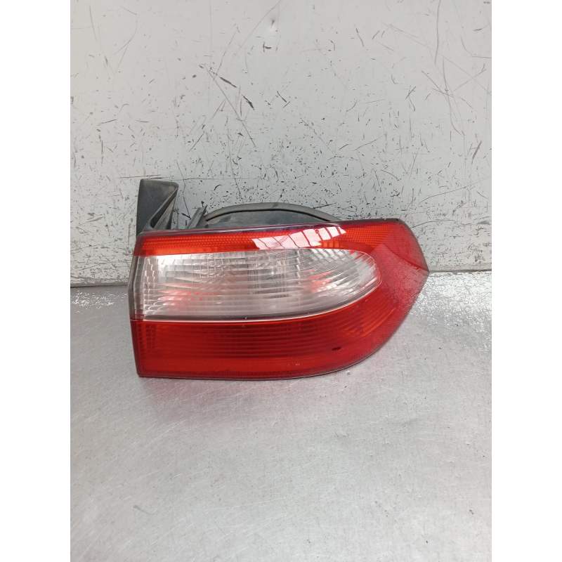 Recambio de piloto trasero derecho para renault laguna ii (bg0/1_) 2.2 dci (bg0f) referencia OEM IAM   2002