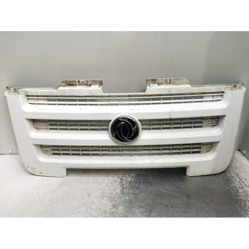 Recambio de rejilla delantera para dfsk c35 furgoneta 1.5 referencia OEM IAM 5509011CA01  