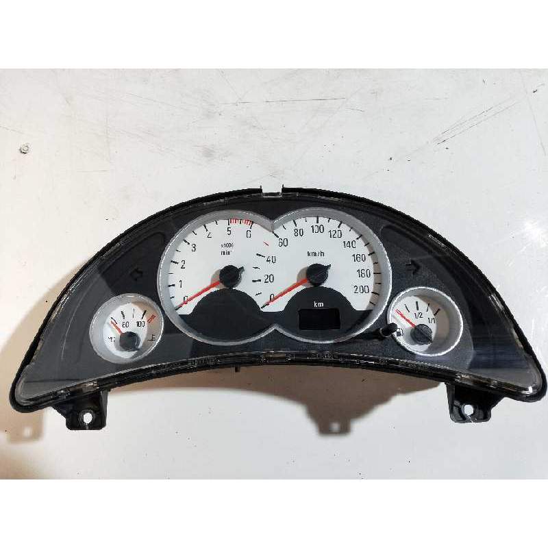 Recambio de cuadro instrumentos para opel corsa c blue line referencia OEM IAM 110080005026 13173355WJ 2003