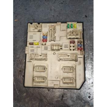 CAJA RELES / FUSIBLES 284B64259RB 519561F08 3571529814