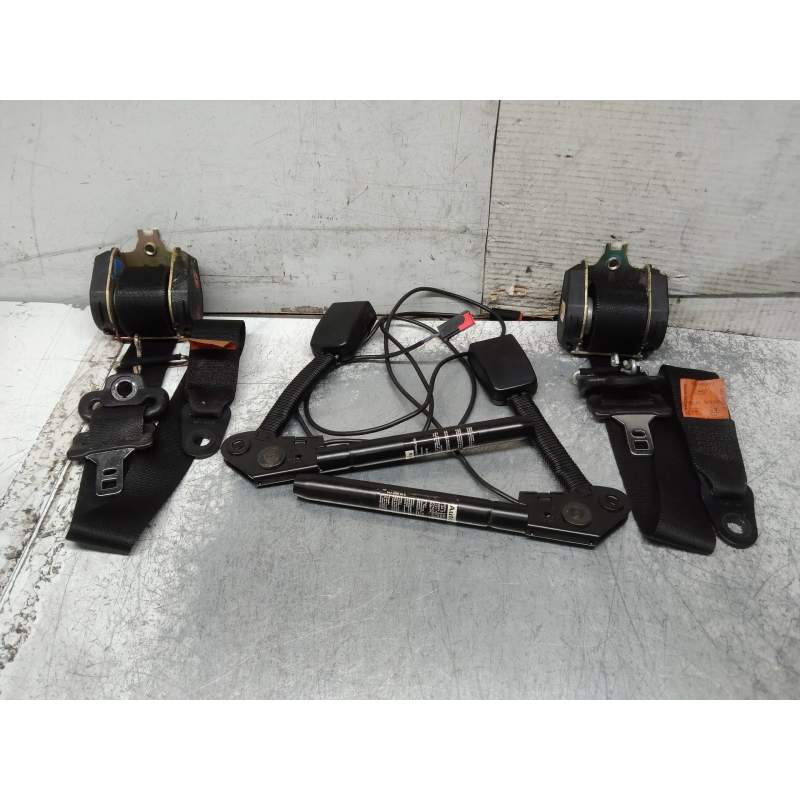 Recambio de juego cinturones delantero para ford focus berlina (cak) ambiente referencia OEM IAM  4P 1998