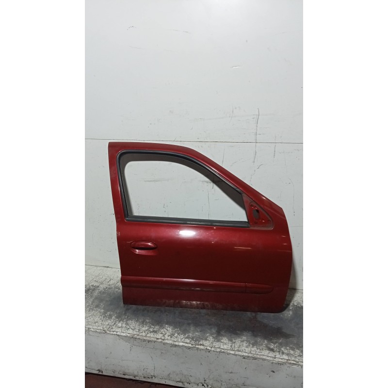 Recambio de puerta delantera derecha para renault clio ii fase ii (b/cb0) campus referencia OEM IAM   5P