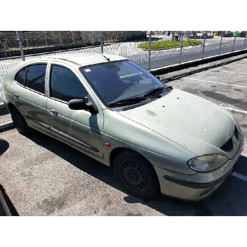 renault megane i fase 2 berlina (ba0) del año 2001