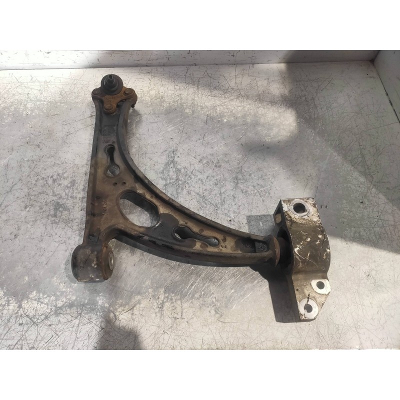 Recambio de brazo suspension inferior delantero izquierdo para audi a3 (8p) 2.0 tdi ambiente referencia OEM IAM 1K0407153G  