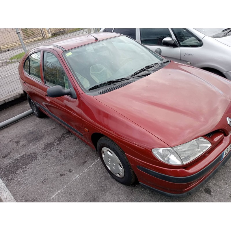 renault megane i berlina hatchback (ba0) del año 1998