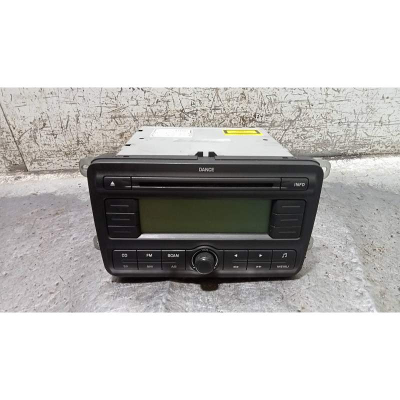 Recambio de sistema audio / radio cd para skoda roomster (5j7) family referencia OEM IAM   