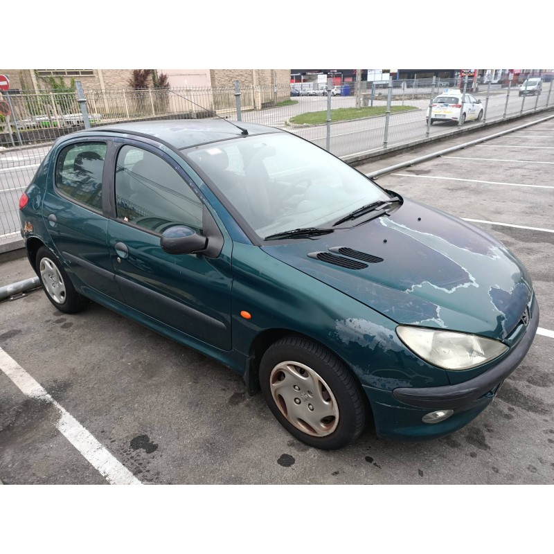 peugeot 206 berlina del año 1999