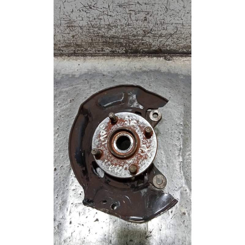 Recambio de mangueta delantera derecha para toyota yaris (ksp9/scp9/nlp9) básico referencia OEM IAM  14CRDI 2005